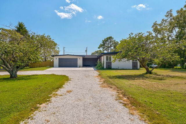 5776 E Farm Rd 168, Rogersville, MO 65742