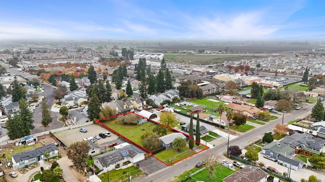 307 Joseph Rd, Manteca, CA 95336