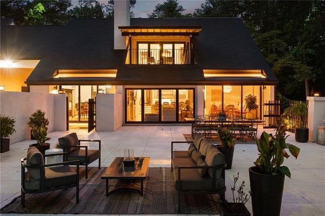 9650 Coleman Road, Roswell, GA 30075