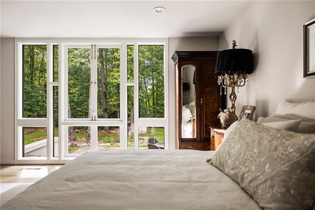 9650 Coleman Road, Roswell, GA 30075