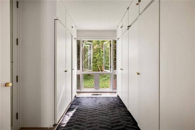 9650 Coleman Road, Roswell, GA 30075