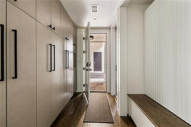 9650 Coleman Road, Roswell, GA 30075