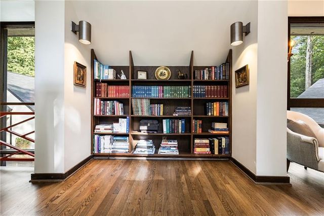 9650 Coleman Road, Roswell, GA 30075