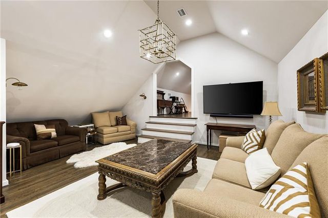 9650 Coleman Road, Roswell, GA 30075