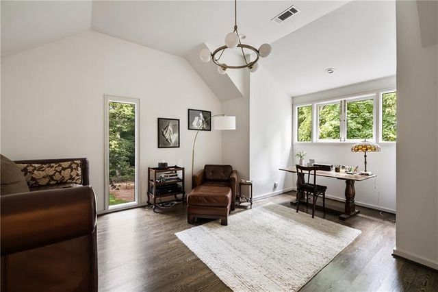 9650 Coleman Road, Roswell, GA 30075