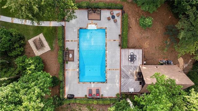 9650 Coleman Road, Roswell, GA 30075