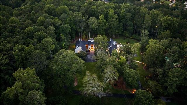 9650 Coleman Road, Roswell, GA 30075