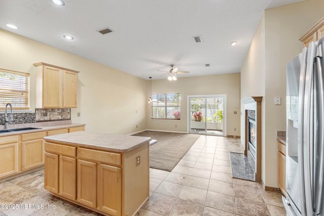 12034 AUTUMN SUNRISE Drive, Jacksonville, FL 32246