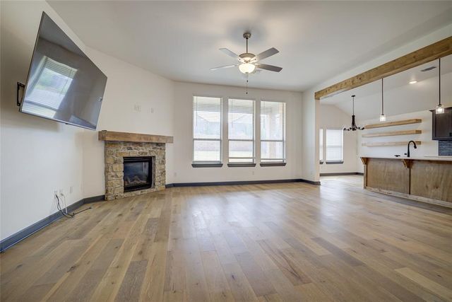 3911 Black Mesa Road, Norman, OK 73071