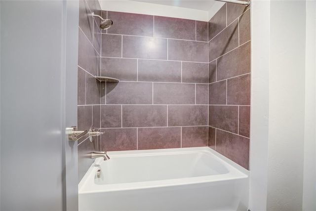 3911 Black Mesa Road, Norman, OK 73071