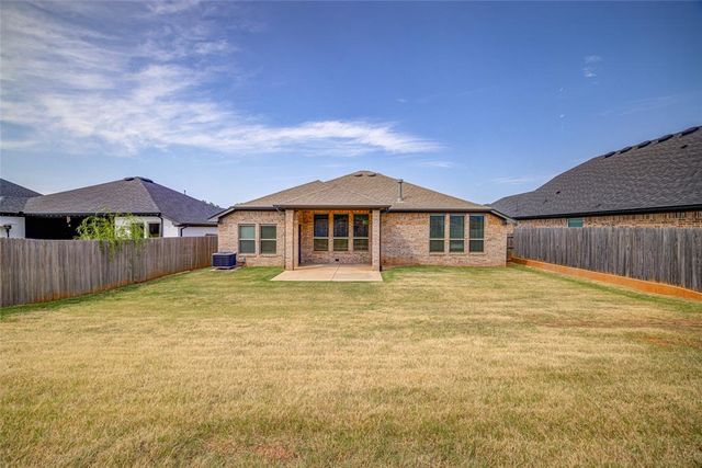 3911 Black Mesa Road, Norman, OK 73071