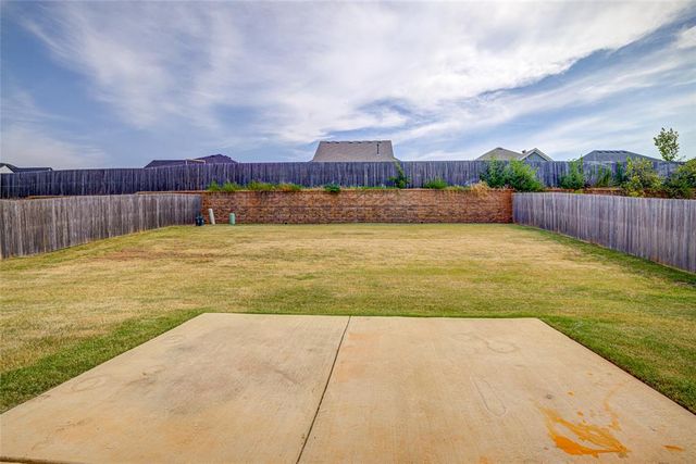 3911 Black Mesa Road, Norman, OK 73071
