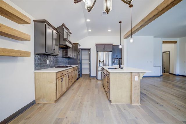 3911 Black Mesa Road, Norman, OK 73071