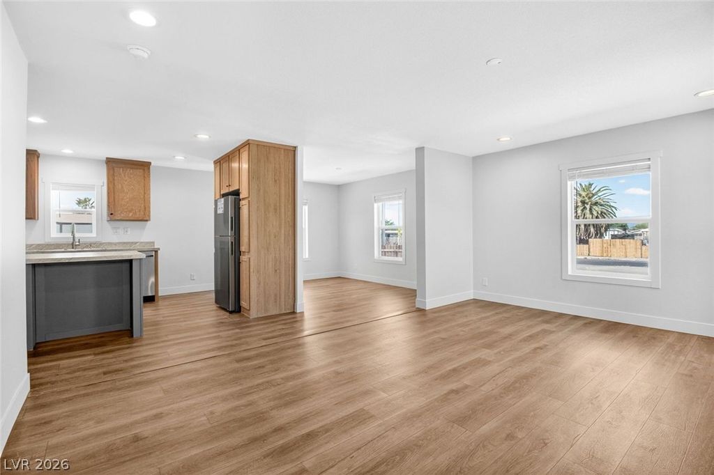 2258 Toiyabe Street, Las Vegas, NV 89156 — photo 5