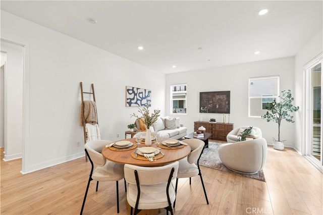 27212 Diamond Peak Lane 203, Valencia, CA 91381
