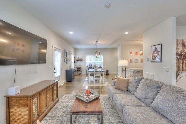 1904B 3rd Ave, N, Nashville, TN 37208