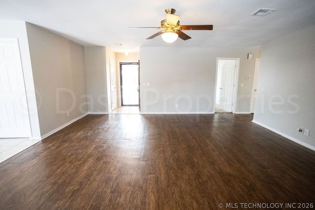 1217 S 33rd Street, Broken Arrow, OK 74014