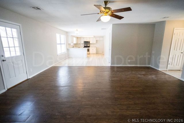 1217 S 33rd Street, Broken Arrow, OK 74014