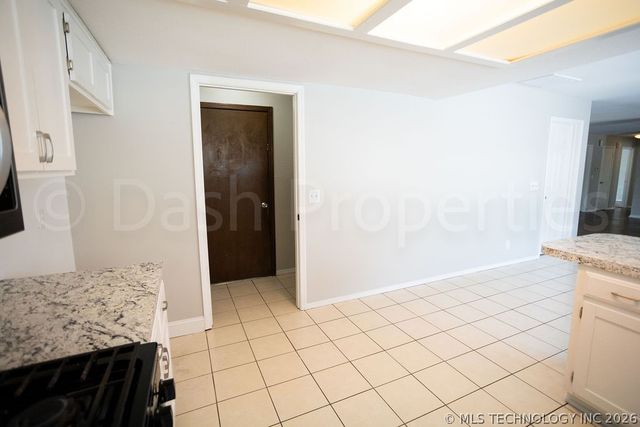 1217 S 33rd Street, Broken Arrow, OK 74014