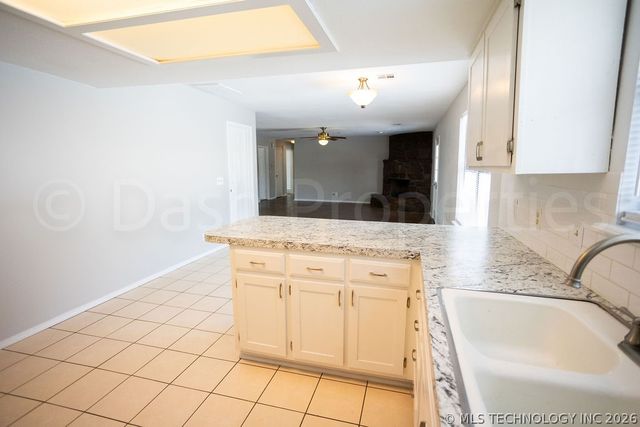 1217 S 33rd Street, Broken Arrow, OK 74014