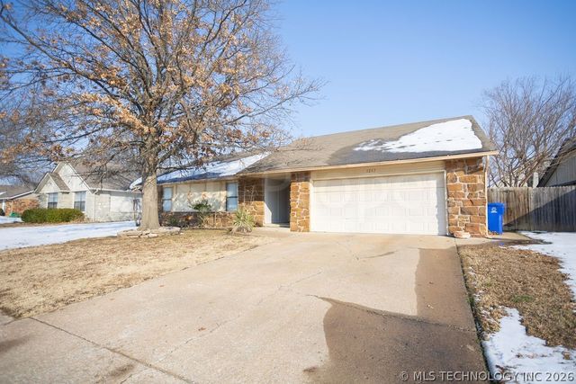1217 S 33rd Street, Broken Arrow, OK 74014