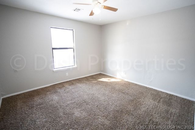 1217 S 33rd Street, Broken Arrow, OK 74014