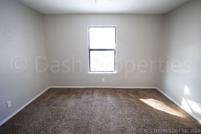 1217 S 33rd Street, Broken Arrow, OK 74014