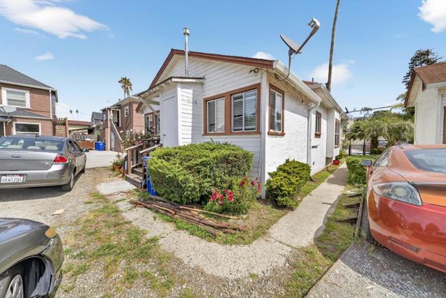 315 Ocean Street, Santa Cruz, CA 95060