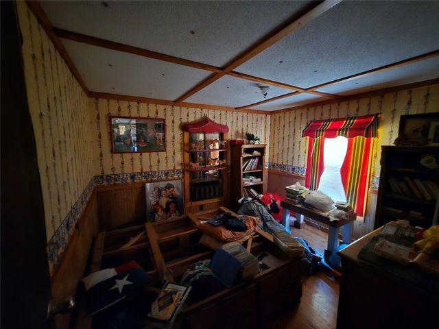 1188 Sportsman Drive, Trinity, TX 75862