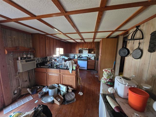 1188 Sportsman Drive, Trinity, TX 75862