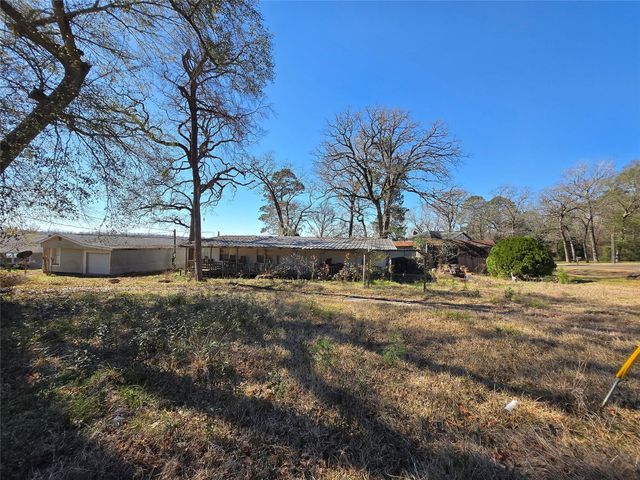 1188 Sportsman Drive, Trinity, TX 75862