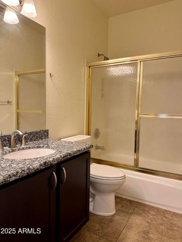 15844 S 23rd Place, Phoenix, AZ 85048