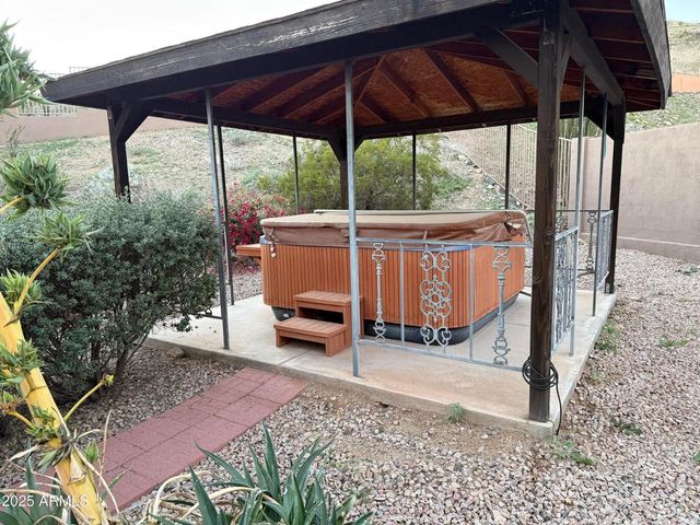 15844 S 23rd Place, Phoenix, AZ 85048