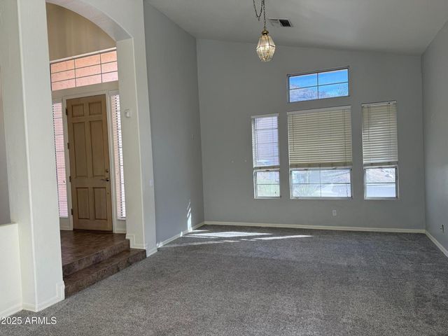 15844 S 23rd Place, Phoenix, AZ 85048