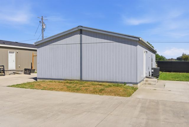 4911 N Florida St, Spokane, WA 99217