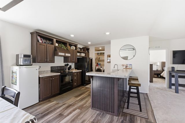 4911 N Florida St, Spokane, WA 99217