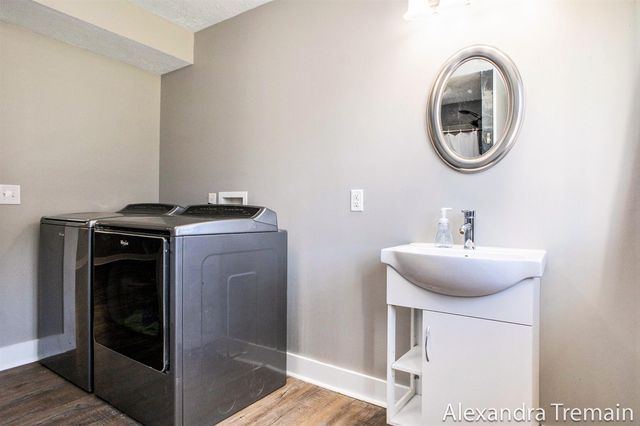 2681 Cutlass Street, Wayland, MI 49348