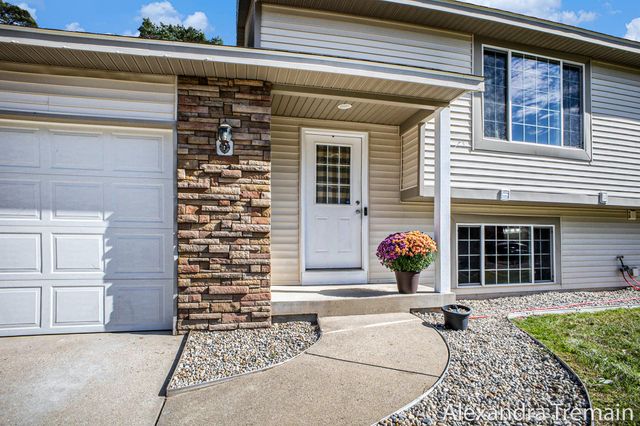 2681 Cutlass Street, Wayland, MI 49348