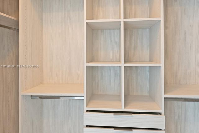 17475 Collins Avenue 2003, Sunny Isles Beach, FL 33160