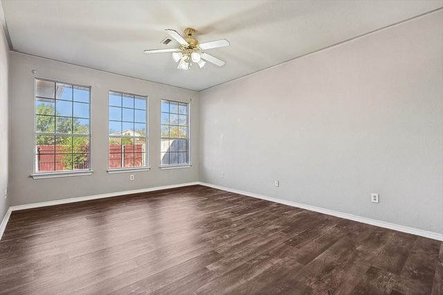 8837 Sunset Trace Drive, Fort Worth, TX 76244