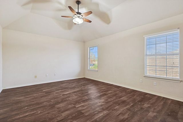 8837 Sunset Trace Drive, Fort Worth, TX 76244