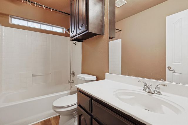 8837 Sunset Trace Drive, Fort Worth, TX 76244