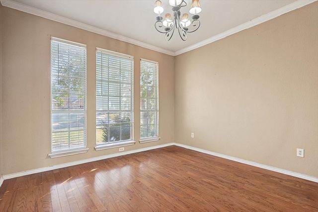 8837 Sunset Trace Drive, Fort Worth, TX 76244