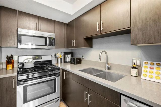 1150 E Palm Canyon 30, Palm Springs, CA 92264