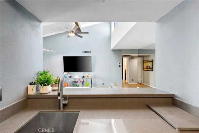 1150 E Palm Canyon 30, Palm Springs, CA 92264