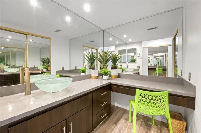 1150 E Palm Canyon 30, Palm Springs, CA 92264