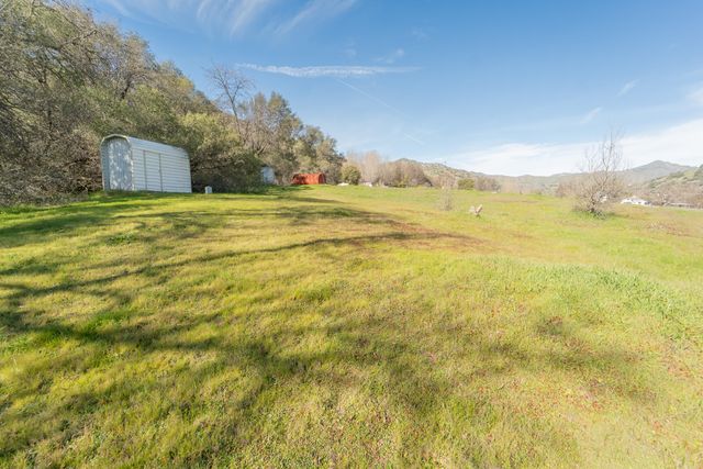 43329 N Fork Drive, Three Rivers, CA 93271