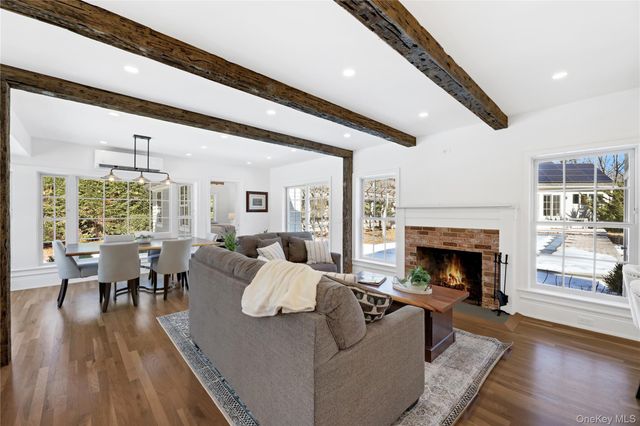 17C Basket Neck Lane, Remsenburg, NY 11960