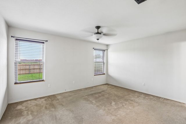 8111 Macgregor Drive, Arlington, TX 76002