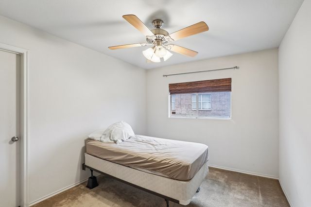 8111 Macgregor Drive, Arlington, TX 76002